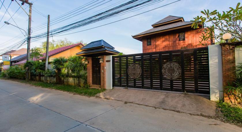 Lemon Tree Naturist Resort Naiharn Beach Phuket Εξωτερικό φωτογραφία