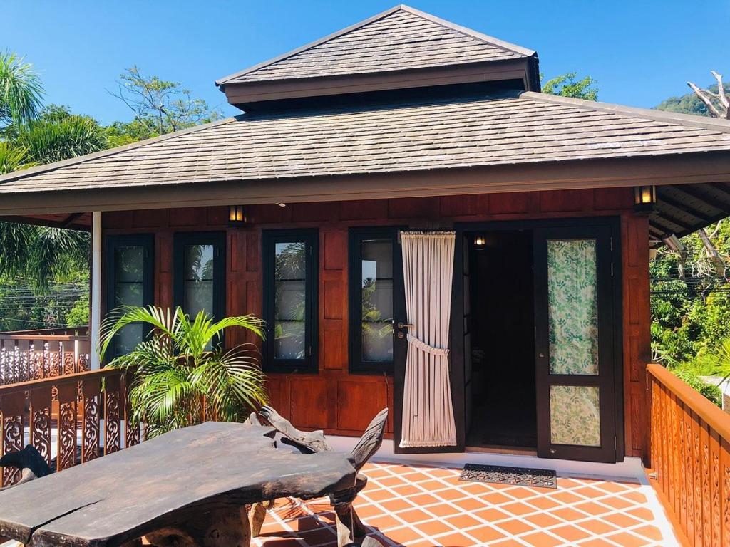 Lemon Tree Naturist Resort Naiharn Beach Phuket Εξωτερικό φωτογραφία