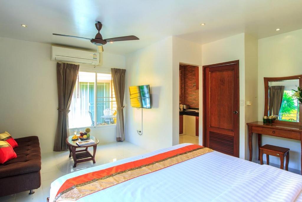 Lemon Tree Naturist Resort Naiharn Beach Phuket Εξωτερικό φωτογραφία