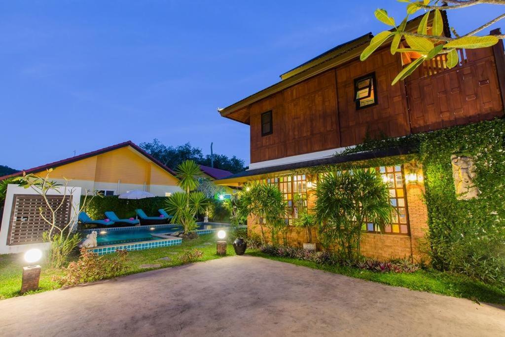 Lemon Tree Naturist Resort Naiharn Beach Phuket Εξωτερικό φωτογραφία